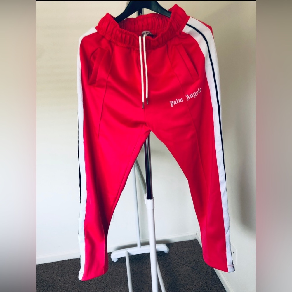 Men’s authentic Palm Angel fleece pants size Small.